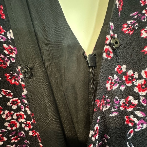 ✨NWT✨Jack by BB Dakota Swish Swish Floral Ditsy Navy Wrap Jumpsuit Women Size 6 - Picture 8 of 16